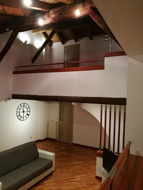Farolfi Apartments Pepoli Bologna Bagian luar foto