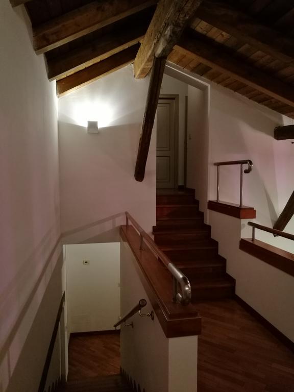 Farolfi Apartments Pepoli Bologna Bagian luar foto