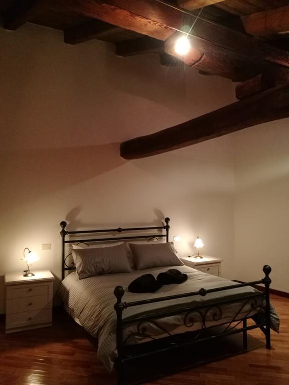 Farolfi Apartments Pepoli Bologna Bagian luar foto