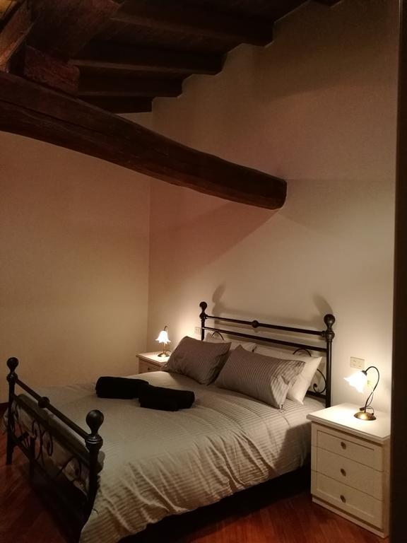 Farolfi Apartments Pepoli Bologna Bagian luar foto